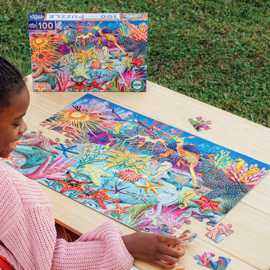 100 Piece Seahorses, Sea Stars And Sea Slugs Puzzle - Image 2