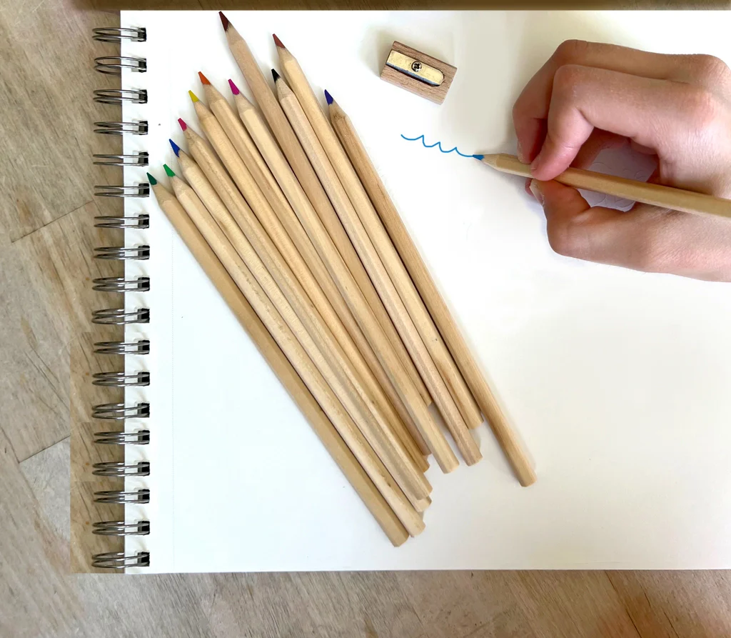 Cosmic Wooden Pencil Box & Colored Pencils - Image 2