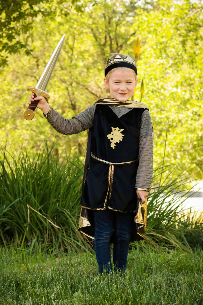 Golden Knight With Tunic, Cape & Crown - Image 2