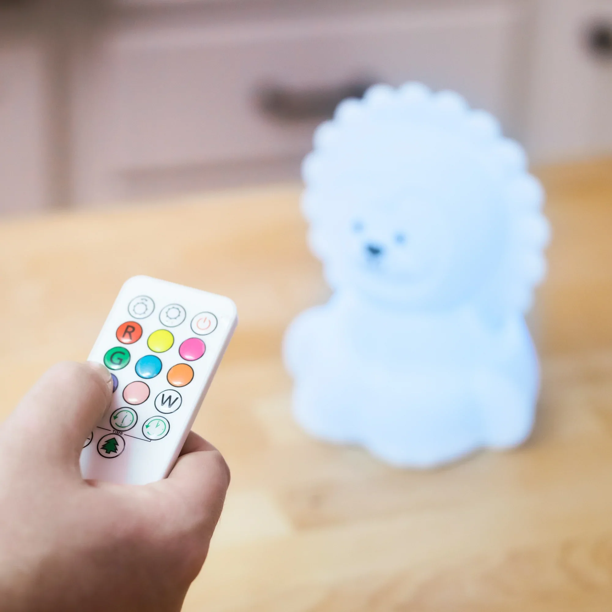 Lion LumiPets With Remote - Image 5