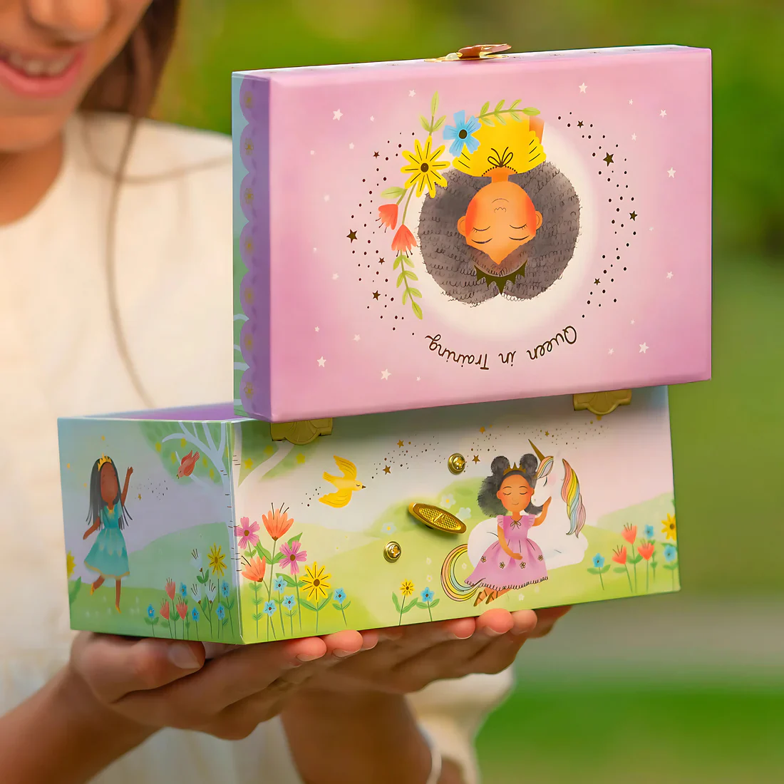 Queen In Training Musical Jewelry Box Deluxe - Image 3